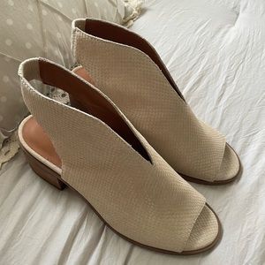 Lucky Brand Womens Shoes Size 9